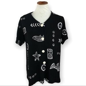 Roaman’s Tropical fish button-down women’s top